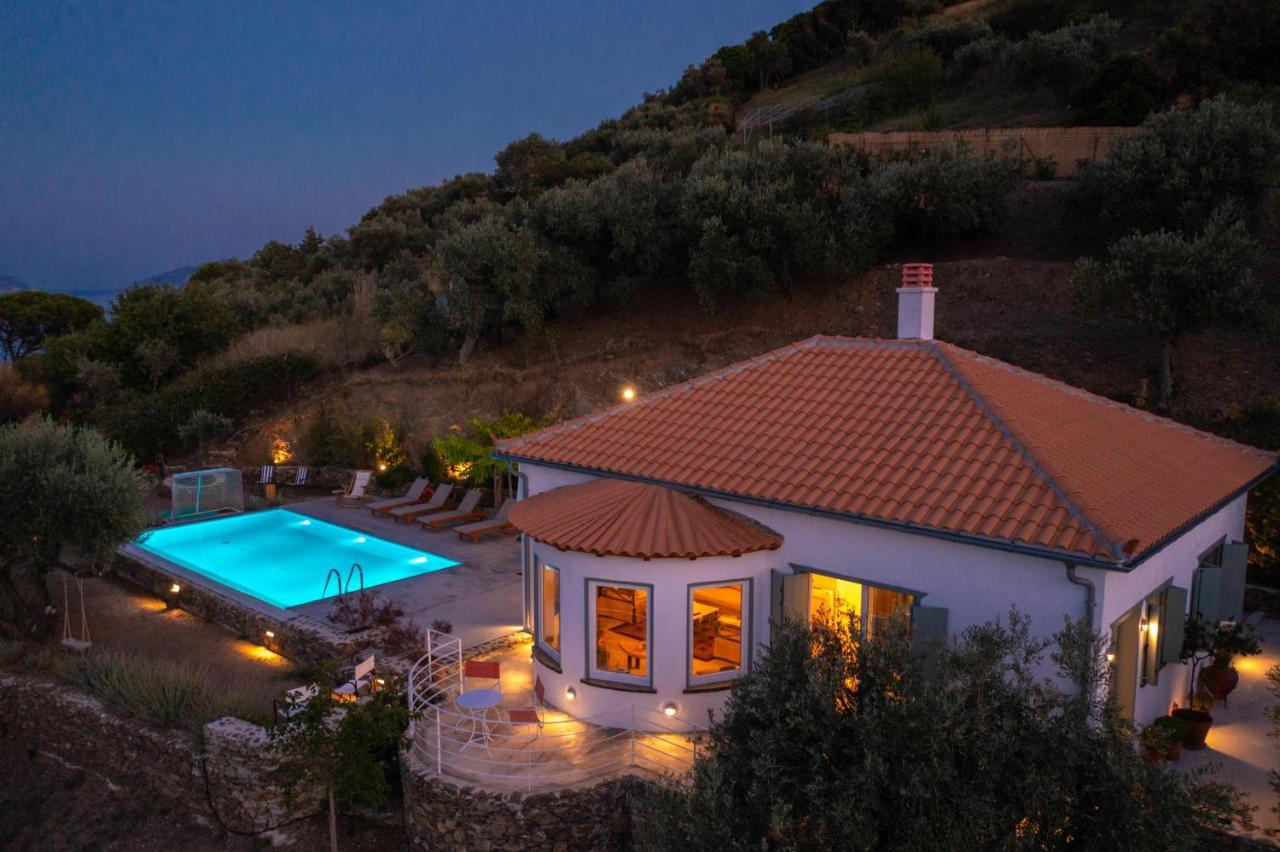 Avgi Villa Глосса Экстерьер фото